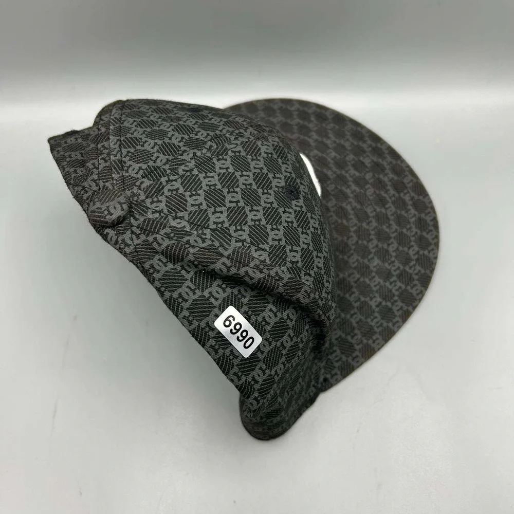 DC Shoes Hat Men 7 1/4-7 5/8 Black Embroidered Stretch Fitted Cap